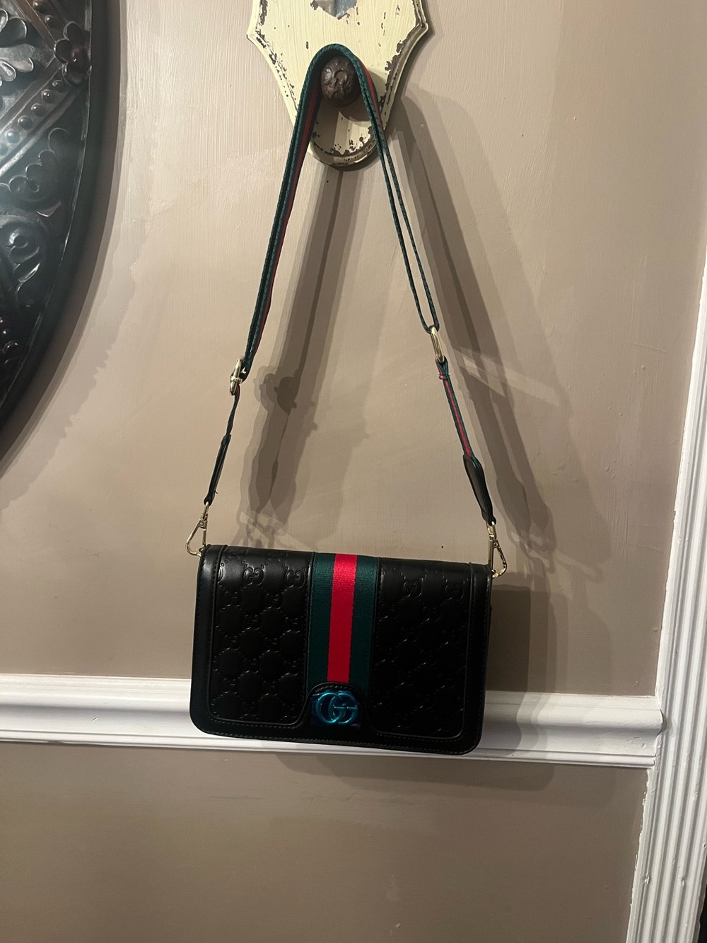 Gucci style Black Leather Shoulder Bag with Green and Red Stripe